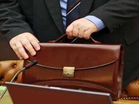 Direktorlara da H1 və H2 tətbiq olunmalıdır?- “Bəzilərinə ev də tikilməlidir”-Polemika