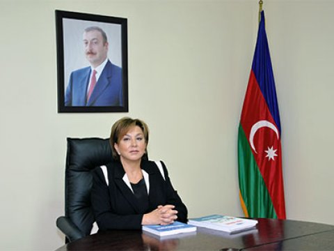 Məleykə Abbaszadədən abituriyentlərə motivasiyaedici müraciət - “İnadkarlıqla çalışın”