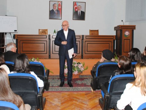 Mingəçevirdə gənc müəllimlərlə görüş
