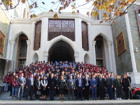 “Ölkəmizi tanıyaq”: 360 məktəblinin şimal-qərb bölgəsinə ekskursiyası başa çatıb