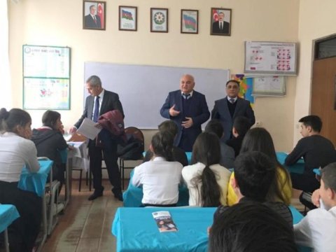 UNEC region məktəblərində təhsil imkanlarını təqdim edir