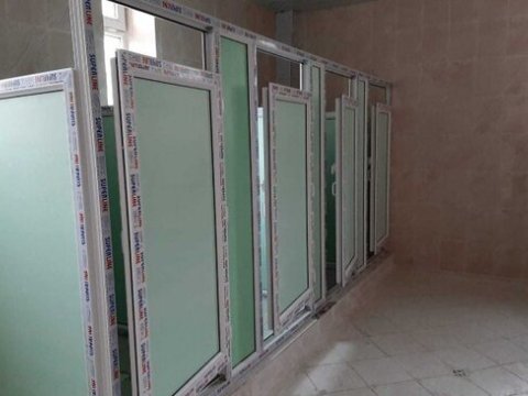 Bakı şəhər 281 nömrəli məktəb sosial şəbəkələrdə yayılan fotolara münasibət bildirib