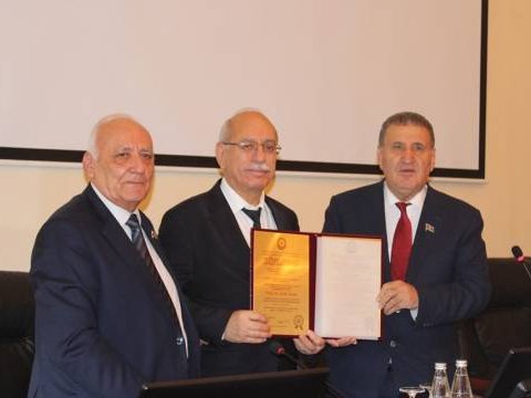 Rəfiq Turan Tarix İnstitutunun fəxri doktoru oldu