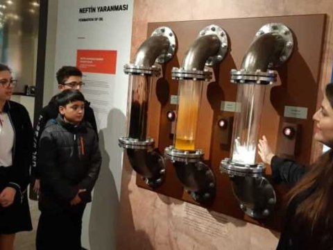 Şagirdləri SOCAR-a apardılar