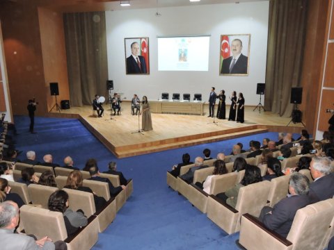 Yaqub Mahmudov: “Nəsimi İslama deyil, xurafat və cəhalətə qarşı çıxış edirdi”