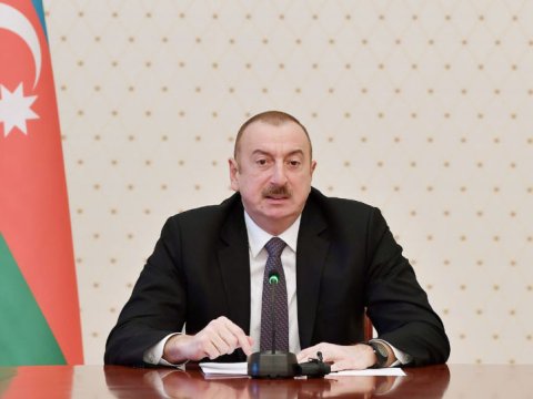 İlham Əliyev rektoru vəzifəsindən azad etdi