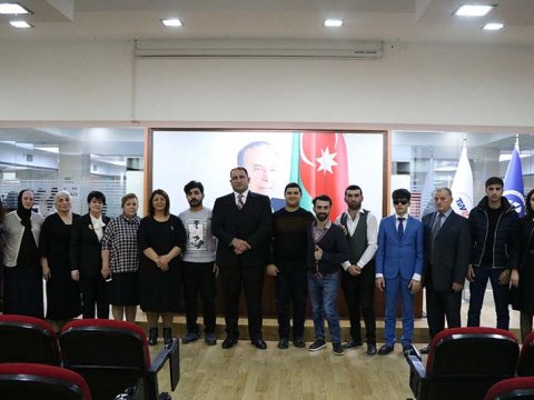 İlham Zəkiyev Azərbaycan Universitetinin tələbələri ilə görüşüb-Fotolar  