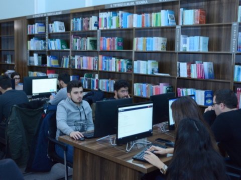 UNEC-in yeni kitabxanası oxucuların istifadəsinə verilib