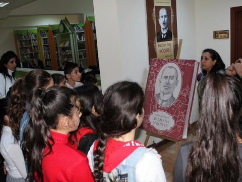 Uşaqlar üçün “Jest dili ilə nağıl saatı”