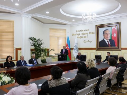 BDU-da Nəsiminin 650 illik yubileyinə həsr olunmuş respublika elmi konfransı keçirilib