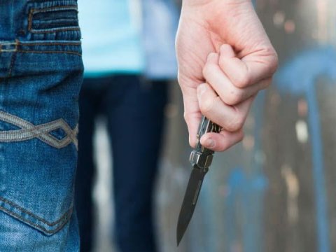 Abşeronda məktəbdə 17 yaşlı məktəbli bıçaqlanıb