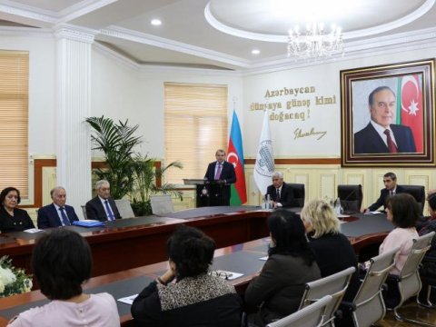 BDU-da Nəsimi ilə bağlı elmi konfrans keçirilib