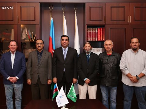 Səudiyyə Ərəbistanının Neft-qaz və Minerallar Universitetinin nümayəndələri Bakı Ali Neft Məktəbində