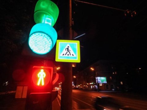 Bakıda məktəblini  mikroavtobus vurub  