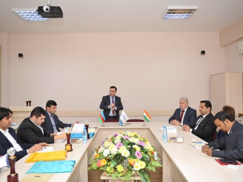 Dr. D.Y. Patil adına institun nümayəndələri BMU-da olub