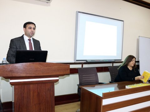 Elmi seminar: internet folkloru, yoxsa internetdə folklor