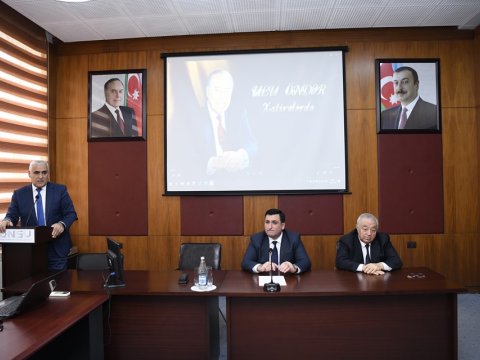 ADNSU-da ümummilli lider Heydər Əliyevin anım günü qeyd edilib