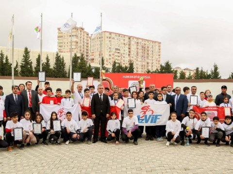 Məktəblilərin Bakı şəhər birinciliyi