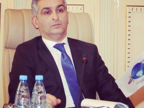 “AMEA-da bulaq suyunu butulkaya doldurub qablaşdırmağı elmi məhsul kimi təqdim edirdilər” - RUBRİKA