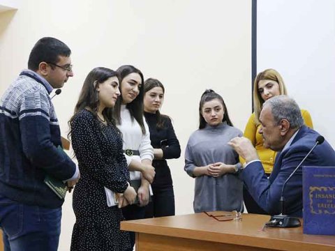 Azərbaycan Universitetində akademik Məmməd Cəfər Cəfərovun 110 illik yubileyi qeyd olunub 