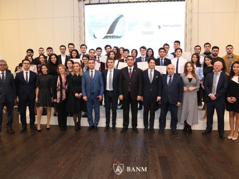 Bakı Ali Neft Məktəbinin 11 tələbəsi beynəlxalq magistr proqramı üçün seçilib