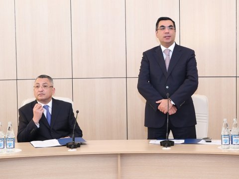 Rövşən Rzayev Bakı Ali Neft Məktəbində tələbələrlə görüş keçirdi