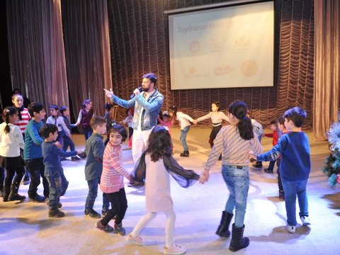 BMU tələbələri xeyriyyə konserti təşkil edib