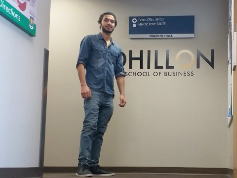 BMU məzunu Kanadanın Letbric Universitetində