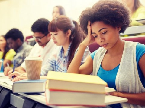 Azərbaycanda təhsil alan əcnəbi tələbələrin sayı açıqlanıb