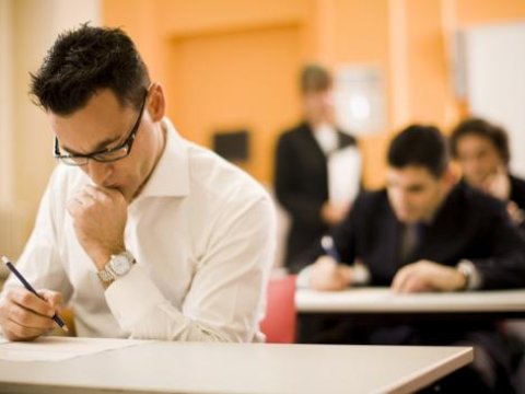 Xarici ölkə vətəndaşları sınaq imtahanlarında iştirak üçün nə etməlidirlər? –DİM-dən  cavab