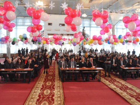 Lənkəran Dövlət Universitetində “Yeni il karnavalı”