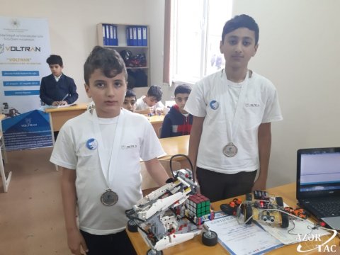 Astaralı şagirdin ordumuz üçün hazırladığı mühəndis-istehkam cihazı “İdeya çempionu” adına layiq görülüb- FOTO