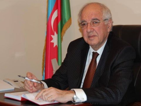 “4-cü sinifdə xoşuma gəldi, bunu özünə 10-cu sinifdə dedim” - Səfir Hidayət Orucovla MÜSAHİBƏ