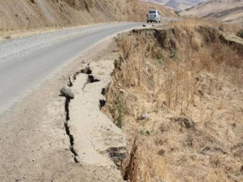 Azərbaycanın geosistemlərində baş verən dinamik dəyişikliklər tədqiq olunur