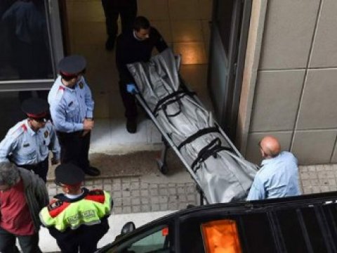 Şagird müəllimini öldürdü