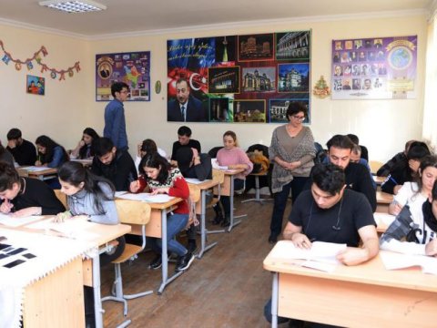 Orta məktəbi bitirə bilməyənlər üçün keçirilən attestat imtahanları-Qaydalar, şərtlər