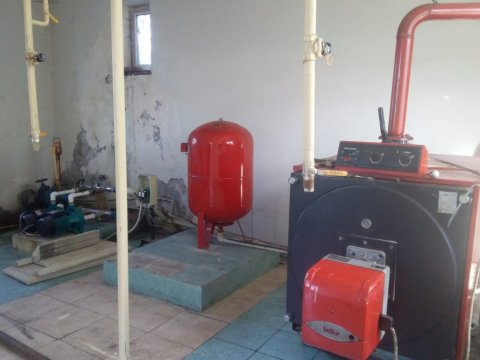 Qəbələnin maye yanacaqla işləyən məktəblərinə qaz xətti çəkilir