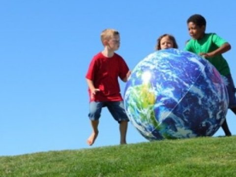 Xaricdə  Beynəlxalq Təhsil Günü – Avropalı tələbələrimiz danışır