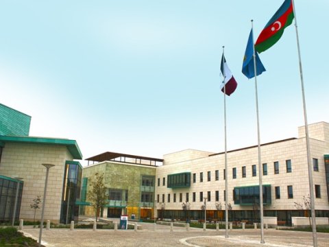 Azərbaycanda Stanford Peşəkar İnkişaf Mərkəzinin təlimlərinə start verildi