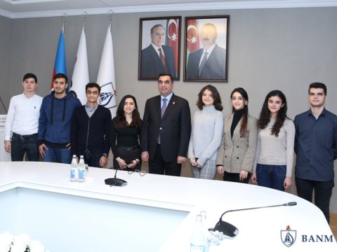 Bakı Ali Neft Məktəbinin 8 tələbəsi BP şirkətindən iş təklifi aldı  