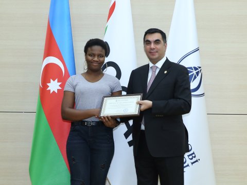 Bakı Ali Neft Məktəbində Gənclər günü qeyd olunub 