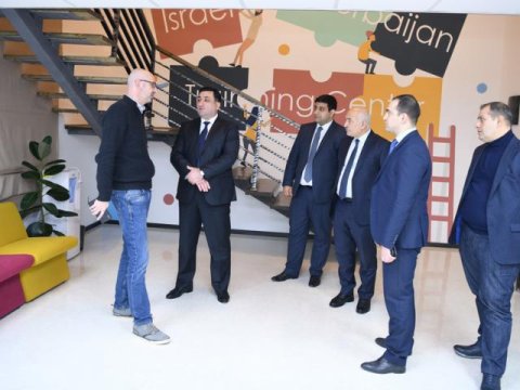 ADNSU-nun İsrail – Azərbaycan Təlim Mərkəzində veb proqramlaşdırma kursları