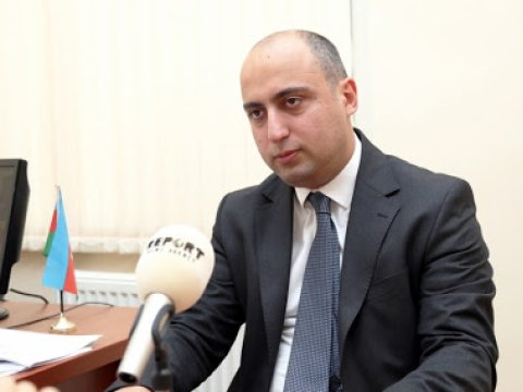 “Müəllimin gözəl geyinib, özünü məmur kimi aparmasının heç bir faydası yoxdur”-Emin Əmrullayev