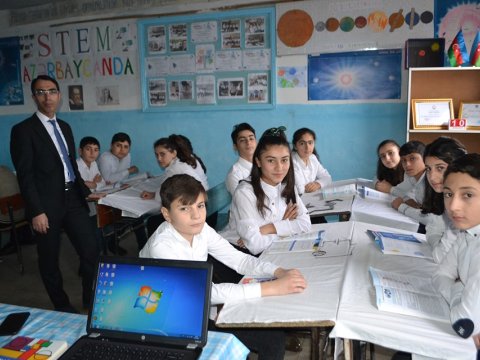   Gələcəyin yaradıcı insanını hazırlamaq üçün səmərəli təlim üsulu – STEM –Bölgə müəllimi yazır