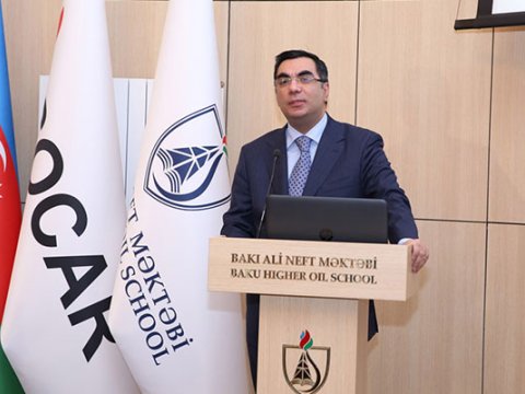 BANM-də “Qadınlar və mühəndislik” mövzusu müzakirə olunub