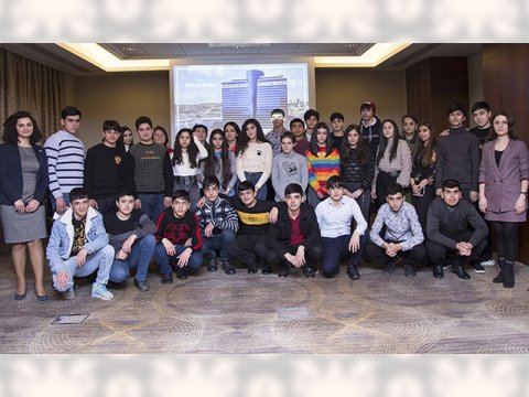 Peşə təmayüllü siniflərin şagirdləri təcrübə səfərində