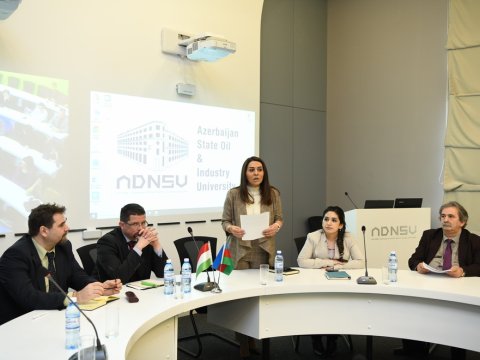 Macarıstan səfirliyinin nümayəndə heyəti ADNSU-da olub