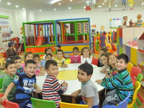 Dövlət bağçalarında niyə onlayn izləmə sistemi qurulmur? – ARAŞDIRMA