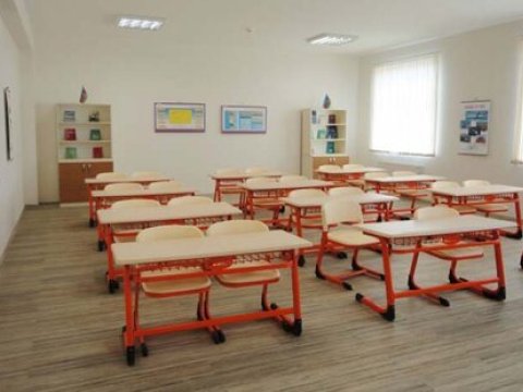 Məktəblər müvəqqəti bağlana bilər - Şura sədri