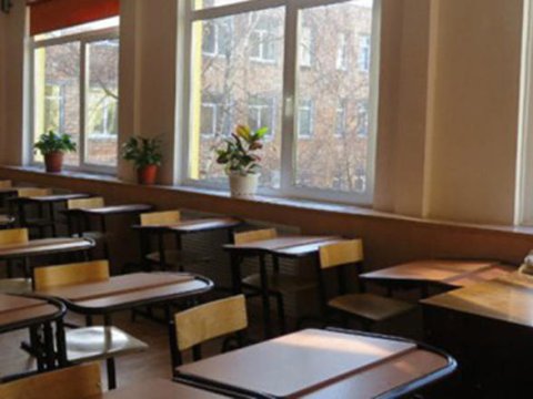 Təhsil müəssisələri il sonunadək fəaliyyətini dayandırdı - İranda